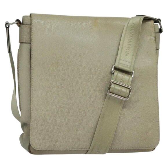 LOUIS VUITTON Taiga Milo Shoulder Bag Porer M32633 LV Auth bs24258 - Picture 1 of 14